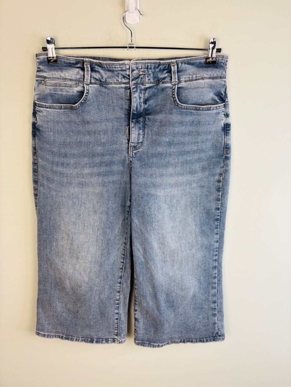 NYDJ Wide Leg Crop Jean Size 14P